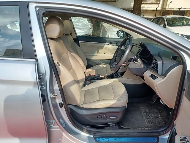 Used Hyundai Elantra [2016-2019] 2.0 SX (O) AT in Mumbai