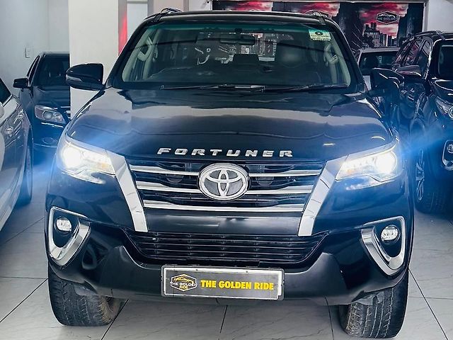 Used Toyota Fortuner [2016-2021] 2.8 4x4 AT [2016-2020] in Mohali