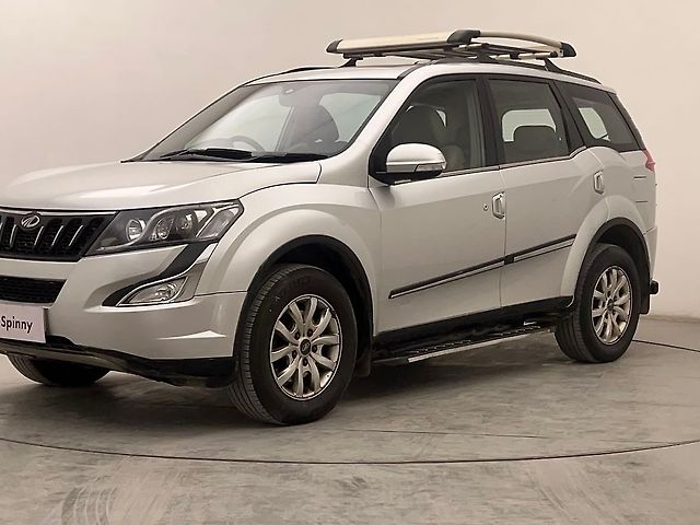 Used 2016 Mahindra XUV500 in Pune