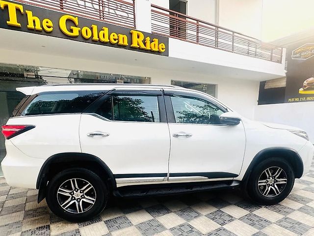 Used Toyota Fortuner [2016-2021] 2.8 4x2 AT [2016-2020] in Mohali