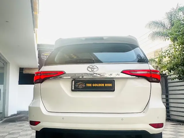 Used Toyota Fortuner [2016-2021] 2.8 4x2 AT [2016-2020] in Mohali