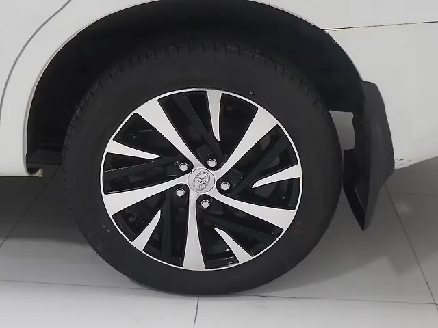 Used Toyota Innova Crysta [2016-2020] 2.4 ZX 7 STR [2016-2020] in Hyderabad