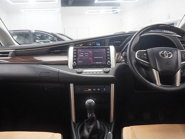 Used Toyota Innova Crysta [2016-2020] 2.4 ZX 7 STR [2016-2020] in Hyderabad