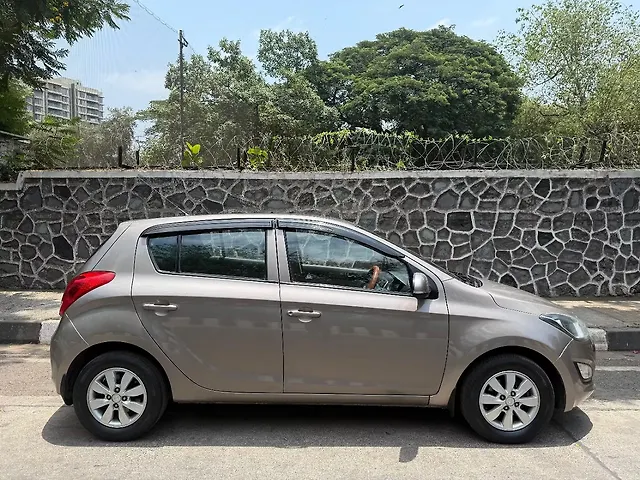 Used Hyundai i20 [2012-2014] Sportz (AT) 1.4 in Mumbai