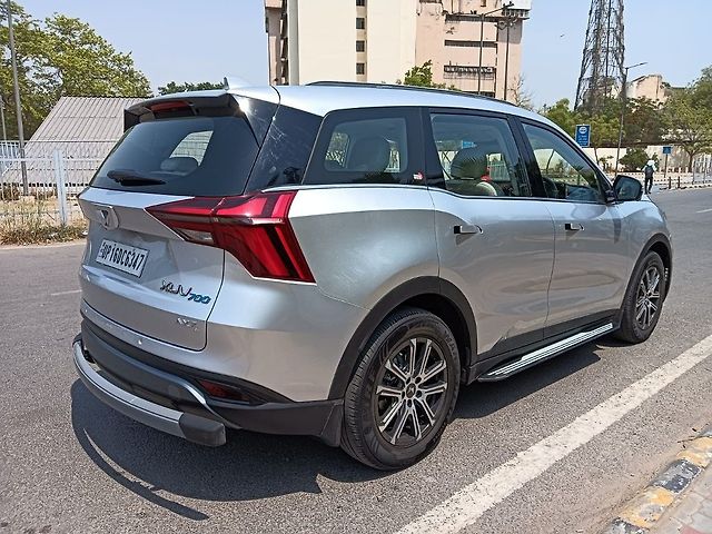Used Mahindra XUV700 AX 7 Diesel AT AWD Luxury Pack 7 STR [2021] in Delhi