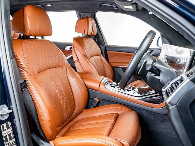 Used BMW X7 xDrive40i M Sport in Delhi