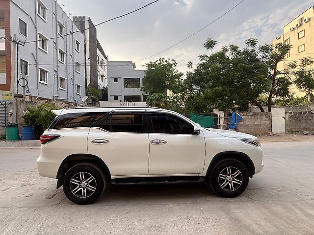 Used Toyota Fortuner 4X2 AT 2.8 Diesel in Hyderabad