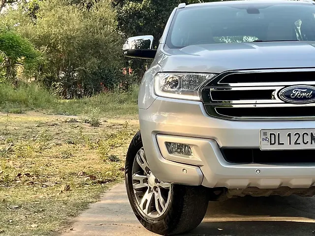 Used Ford Endeavour [2016-2019] Titanium 3.2 4x4 AT in Delhi
