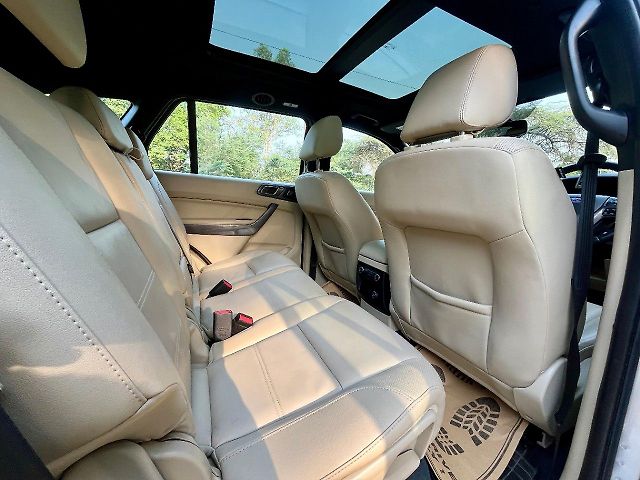 Used Ford Endeavour [2016-2019] Titanium 3.2 4x4 AT in Delhi