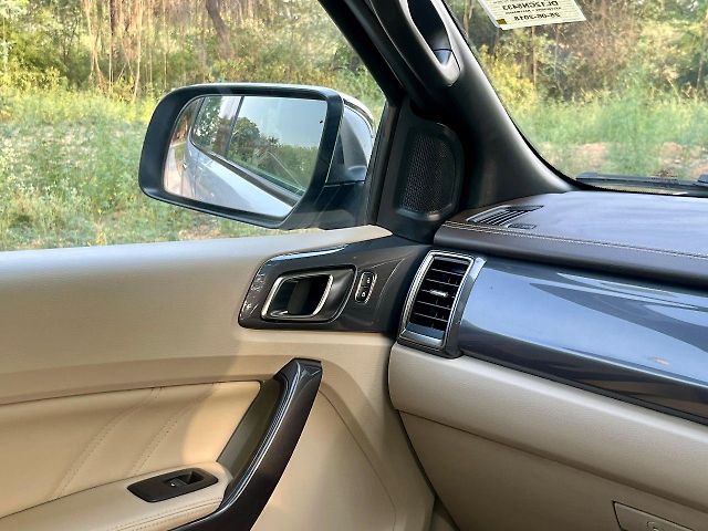 Used Ford Endeavour [2016-2019] Titanium 3.2 4x4 AT in Delhi