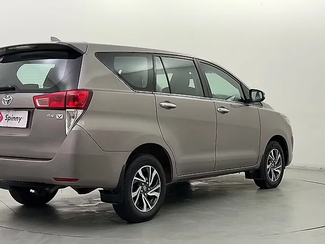 Used Toyota Innova Crysta [2020-2023] VX 2.4 8 STR in Gurgaon