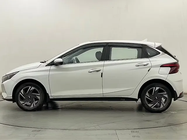 Used Hyundai i20 [2020-2023] Asta (O) 1.2 MT [2020-2023] in Navi Mumbai