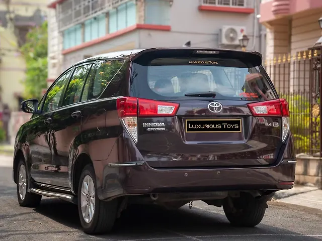 Used Toyota Innova Crysta [2016-2020] 2.4 G 7 STR [2016-2017] in Kolkata