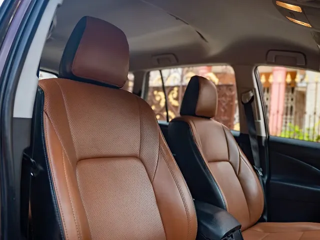 Used Toyota Innova Crysta [2016-2020] 2.4 G 7 STR [2016-2017] in Kolkata