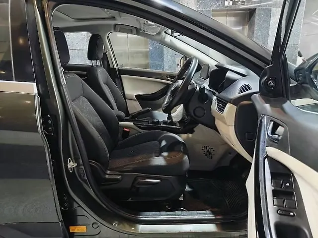 Used Tata Nexon [2020-2023] XZ Plus (S) [2022-2023] in Ahmedabad