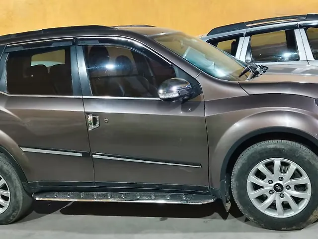 Used Mahindra XUV500 [2015-2018] W10 Black Interiors [2017] in Patna