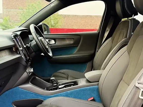 Used Volvo XC40 Recharge [2022-2024] Ultimate AWD in Delhi