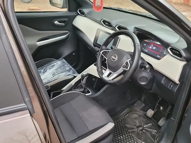 Used Nissan Magnite [2020-2024] XV Premium Turbo CVT in Delhi