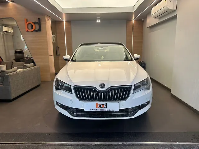 Used 2018 Skoda Superb in Mumbai