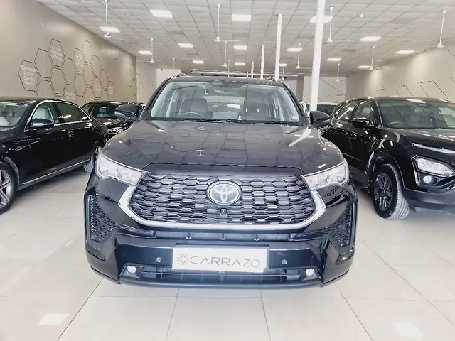 Used 2024 Toyota Innova Hyrcross in Pune