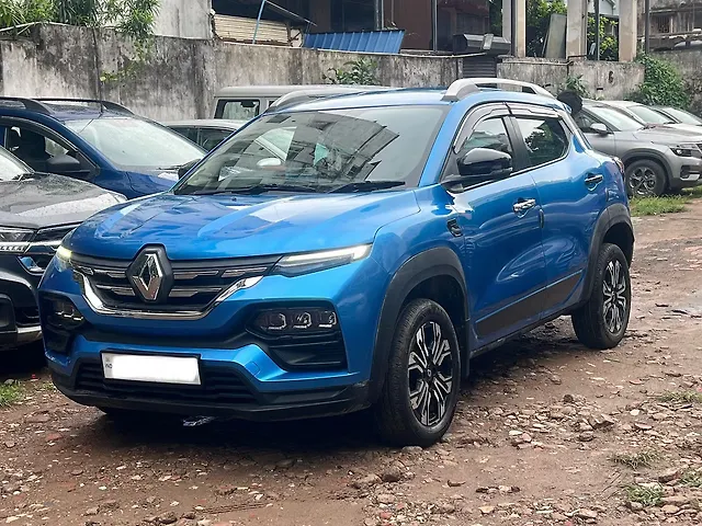Used Renault Kiger [2022-2023] RXT (O) MT Dual Tone in Kolkata