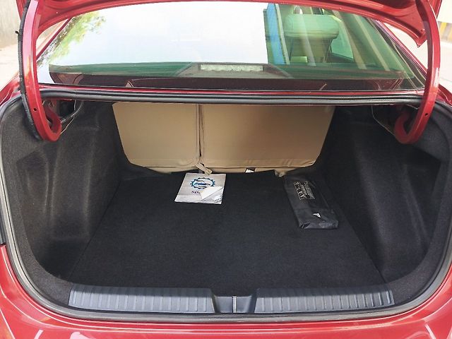Used Volkswagen Virtus Highline 1.0 TSI AT in Mumbai