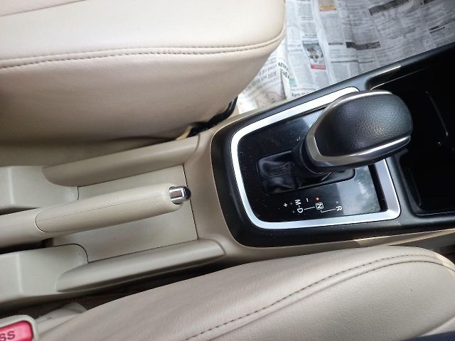 Used Maruti Suzuki Dzire [2017-2020] VXi AMT in Mumbai