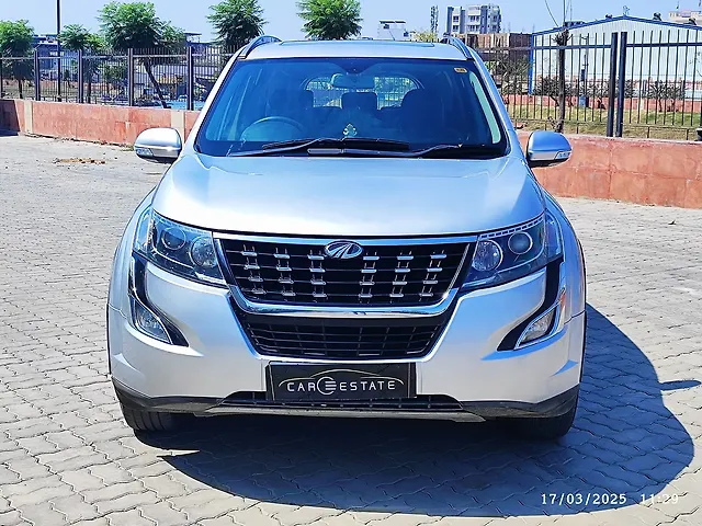 Used 2018 Mahindra XUV500 in Jaipur