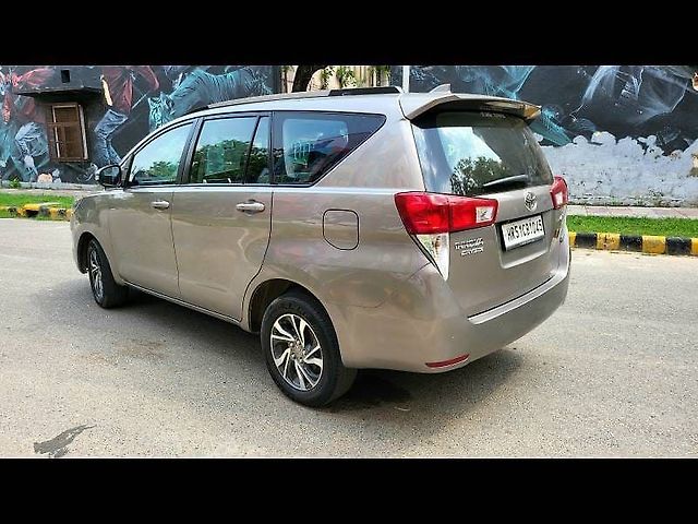 Used Toyota Innova Crysta [2016-2020] 2.4 G 7 STR [2016-2017] in Delhi