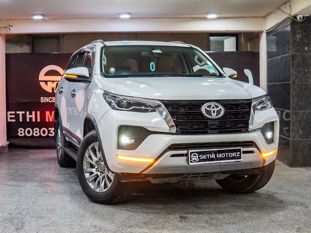 Used 2021 Toyota Fortuner in Delhi