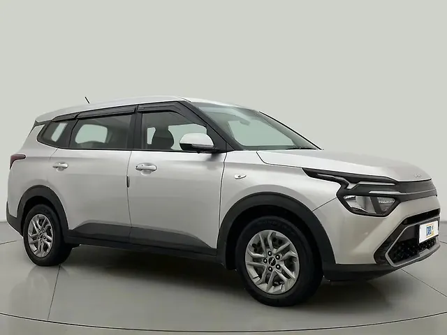Used 2022 Kia Carens in Hyderabad