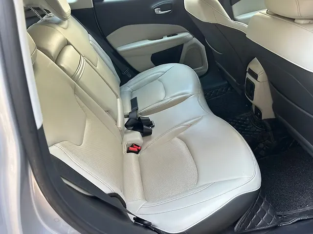 Used Jeep Compass [2017-2021] Limited 2.0 Diesel 4x4 [2017-2020] in Hyderabad