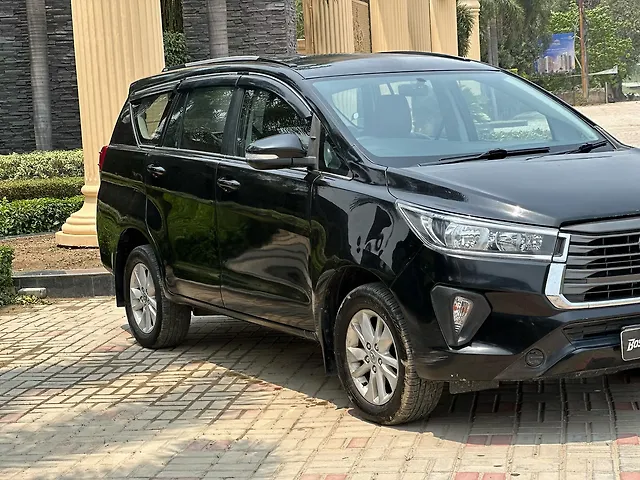 Used Toyota Innova Crysta [2016-2020] 2.8 GX AT 7 STR [2016-2020] in Lucknow