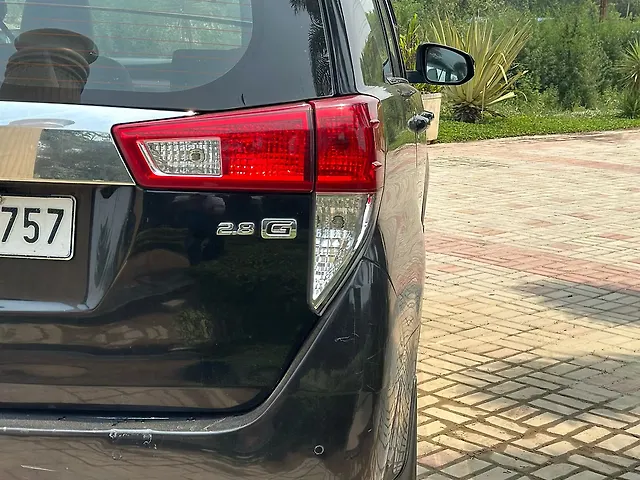 Used Toyota Innova Crysta [2016-2020] 2.8 GX AT 7 STR [2016-2020] in Lucknow