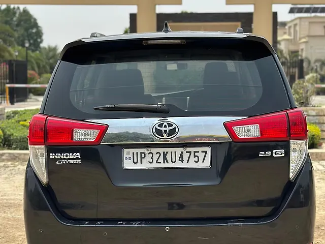 Used Toyota Innova Crysta [2016-2020] 2.8 GX AT 7 STR [2016-2020] in Lucknow