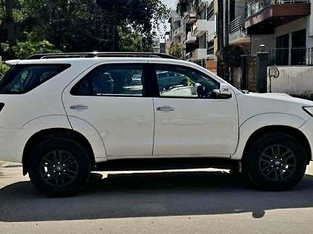 Used Toyota Fortuner [2012-2016] 3.0 4x4 MT in Agra