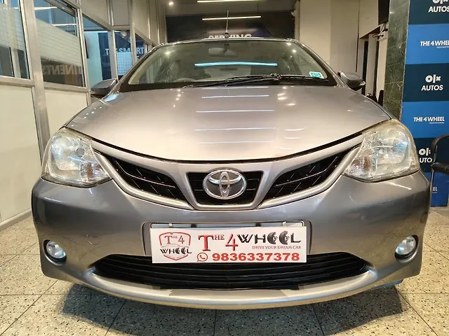 Used 2014 Toyota Etios Liva in Kolkata