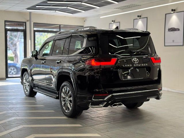 Used Toyota Land Cruiser [2015-2020] ZX Petrol in Delhi