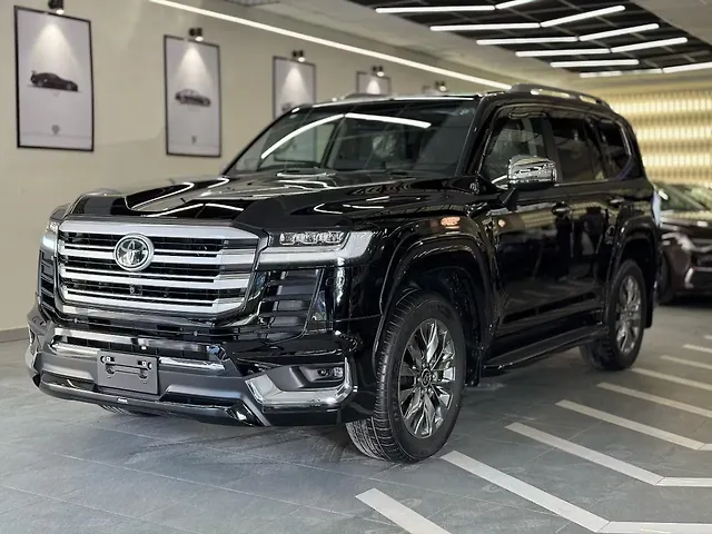 Used Toyota Land Cruiser [2015-2020] ZX Petrol in Delhi