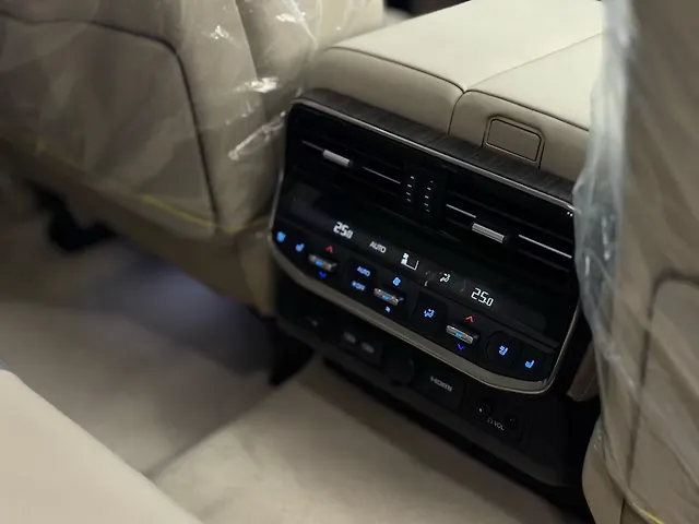 Used Toyota Land Cruiser [2015-2020] ZX Petrol in Delhi