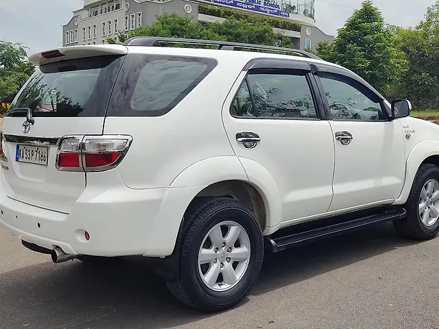 Used Toyota Fortuner [2009-2012] 3.0 MT in Bangalore