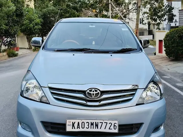 Used 2011 Toyota Innova in Bangalore
