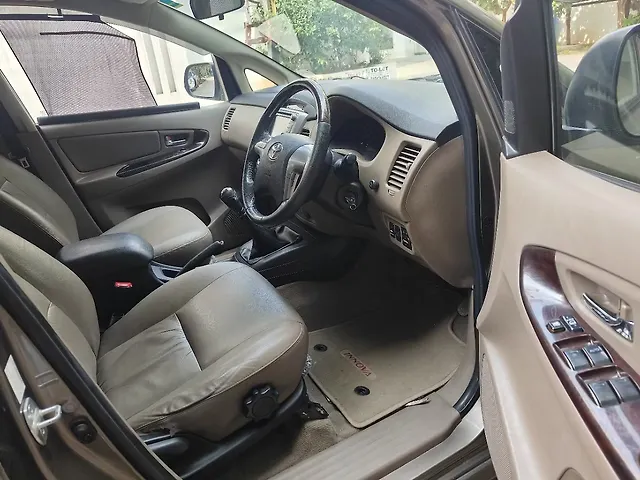 Used Toyota Innova [2015-2016] 2.5 ZX BS IV 7 STR in Hyderabad
