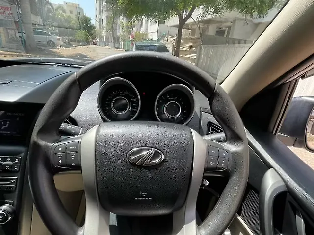 Used Mahindra XUV500 [2011-2015] W6 in Nashik