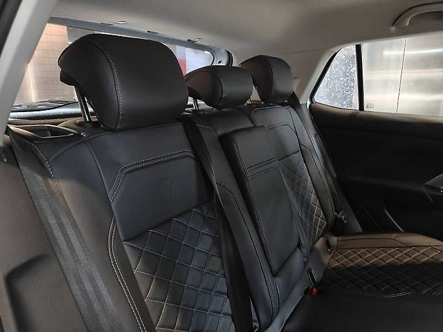 Used Volkswagen Taigun [2021-2023] Highline 1.0 TSI MT in Ahmedabad