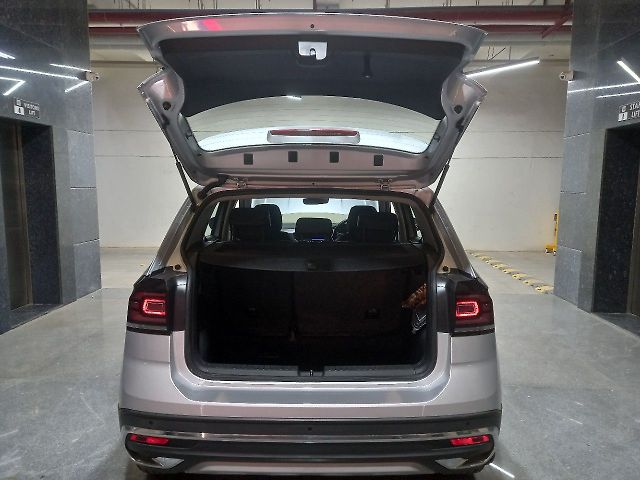 Used Volkswagen Taigun [2021-2023] Highline 1.0 TSI MT in Ahmedabad