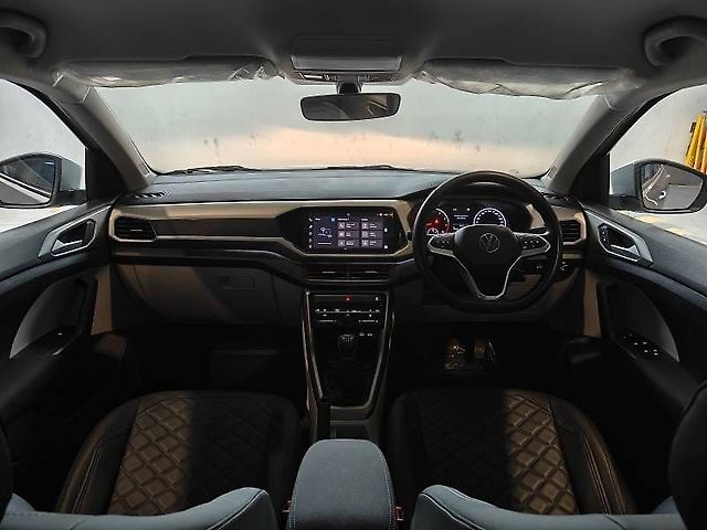Used Volkswagen Taigun [2021-2023] Highline 1.0 TSI MT in Ahmedabad