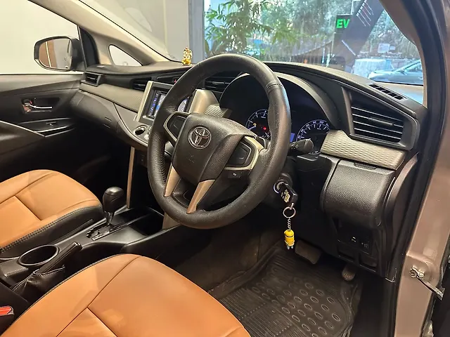 Used Toyota Innova Crysta [2016-2020] 2.8 GX AT 7 STR [2016-2020] in Mumbai