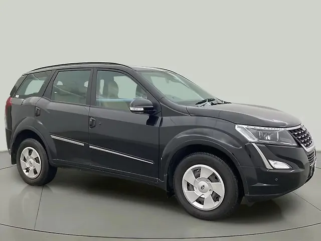 Used 2021 Mahindra XUV500 in Pune