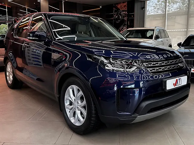 Used 2017 Land Rover Discovery in Ahmedabad